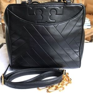 TORY BURCH ALEXA BLACK TUFTED LEATHER SHOULDER BAG PURSE